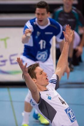 07.01.2015, Arena Kreis Dueren, Dueren Volleyball, Bundesliga Maenner, SWD powervolleys Düren Dueren vs. VfB Friedrichshafen Jubel Maarten van Garderen ( 4 Friedrichshafen) nach Matchball Sieg