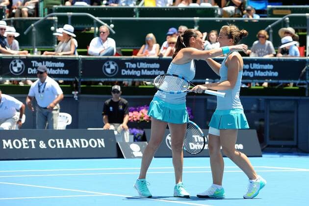 10.01.2015. Auckland, New Zealand. Italian player Sara Errani and Roberta Vinci win their Doubles Finals match at the ASB Classic Women s International. ASB Tennis Centre, Auckland, New Zealand. xChrisxSymesx  ActionPlus11588041