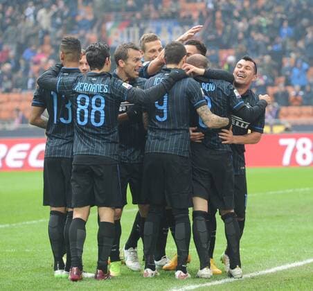 Aktuell Fußball, Italien, Serie A, Inter Mailand - CFC Genua 1893 MILANO 11 01 2015 - CAMPIONATO DI CALCIO SERIE A - INTER MAILAND vs CFC GENUA 1893 FC - Jubel um Torschütze Mauro ICARDI -  x