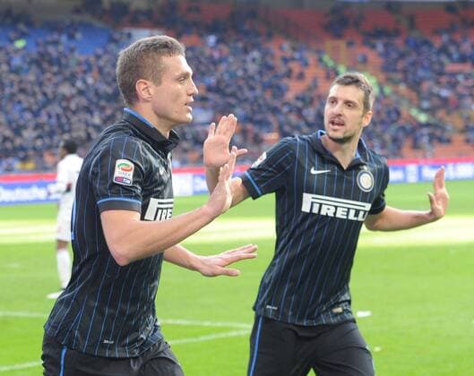 Aktuell Fußball, Italien, Serie A, Inter Mailand - CFC Genua 1893 MILANO 11 01 2015 - CAMPIONATO DI CALCIO SERIE A - INTER MAILAND vs CFC GENUA 1893 FC - Torjubel Nemanja VIDIC und Zdravko KUZMANOVIC-  x