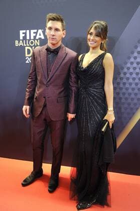 Lionel MESSI FC Barcelona Barca mit Freundin Antonella Roccuzzo. ROTER Teppich,Red Carpet. FIFA BALLON D OR 2014 Auszeichnung fuer die besten Fussballspieler und -trainer des Jahres 2014 am 12.01.2015 im Kongresshaus in Zuerich.