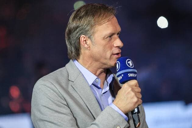 Mannheim, SAP Arena, Handball, Saison 2014 2015, Länderspiel Deutschland - Tschechien Moderator Gerhard Delling ARD Sportclub