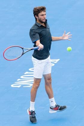 January 15, 2015: Gilles Simon (FRA) in action on day 3 of the 2015 Kooyong Classic tournament at the Kooyong Lawn Tennis Club in Melbourne, Australia. Tennis 2015: Kooyong Classic JAN 15 - ZUMAc04_