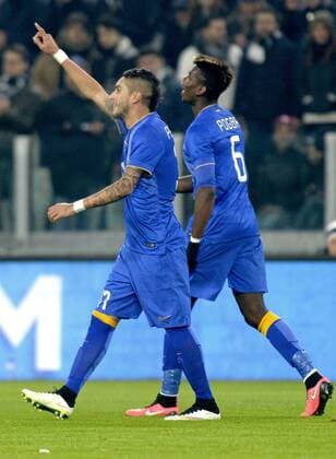 Esultanza Roberto Pereyra e Paul Pogba Juventus dopo gol, goal celebration Coppa Italia Juventus Turin - Hellas Verona filippoxalfero