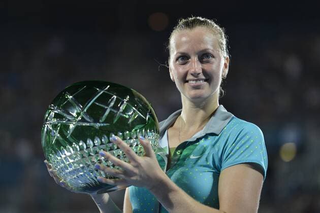 16.01.15 Sydney, Australia. Petra Kvitova (CZE) with her trophy after the final at the Apia International Sydney. Kvitova won 7-5,8-6. xNigelxOwenx  ActionPlus11589614