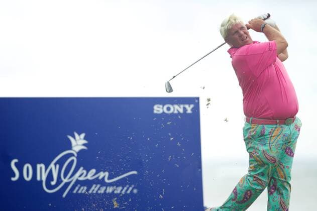 January 16, 2015 - Honolulu, Hawaii: John Daly hits his tee shot on the 17th hole during the second round of the Sony Open at Waialae Country Club in Honolulu, Hawaii. PGA Golf Herren Golf: Sony Open JAN16 - ZUMAc04_