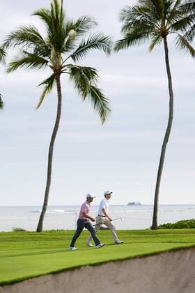 January 16, 2015 - Honolulu, Hawaii: Paul Casey walks up the 17th green during the second round of the Sony Open at Waialae Country Club in Honolulu, Hawaii. PGA Golf Herren Golf: Sony Open JAN16 - ZUMAc04_