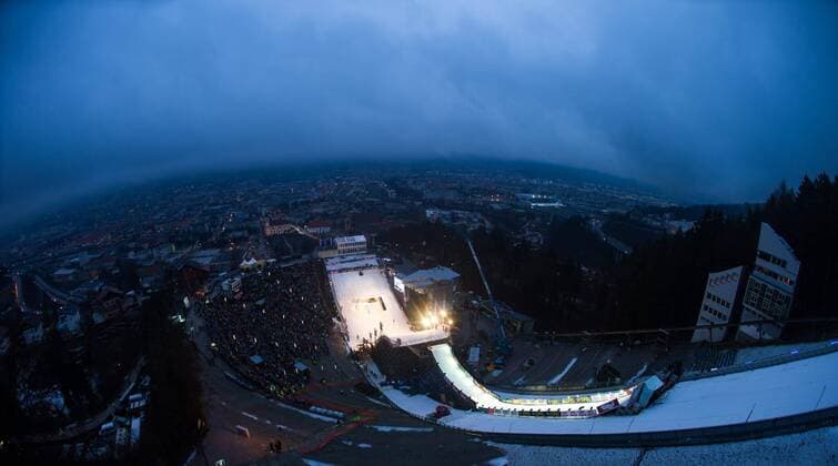 17.01.2015, Bergisel, Innsbruck, AUT, Air and Style, im Bild Übersicht Overview during the Air and Style 2015 competition in Innsbruck, Austria on 2015 01 17.  EP_fei  