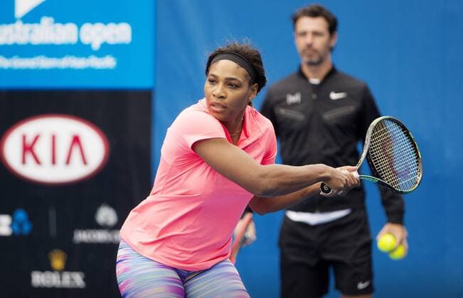 TENNIS - WTA Tennis Damen Australian Open 2015 MELBOURNE,AUSTRALIA,18.JAN.15 - TENNIS - WTA Tour, Grand Slam, Australian Open, training. Image shows Serena Williams (USA) and Patrick Mouratoglou.