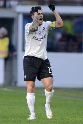 German Denis Atalanta 0-1. Celebration goal - Mailand, Italien - Fussball, Serie A - AC Mailand vs. Atalanta Bergamo - giuseppexceleste