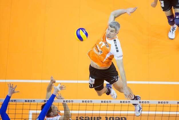 Berlin, Deutschland, 18.01.2015: DVL Volleyball Bundesliga Saison 2014 2015 - BR Volleys - VfB Friedrichshafen. Rob Bontje (BR Volleys 17)