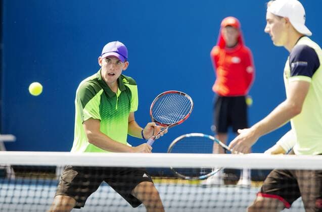 TENNIS - ATP Tennis Herren Australian Open 2015 MELBOURNE,AUSTRALIA,21.JAN.15 - TENNIS - ATP World Tour, Grand Slam, Australian Open, doubles. Image shows Dominic Thiem (AUT) and Jan-Lennard Struff (GER).