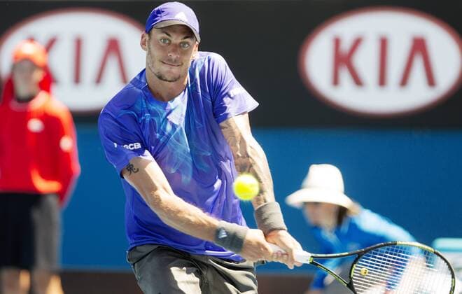 TENNIS - ATP Tennis Herren Australian Open 2015 MELBOURNE,AUSTRALIA,22.JAN.15 - TENNIS - ATP World Tour, Grand Slam, Australian Open. Image shows Andreas Haider-Maurer (AUT).