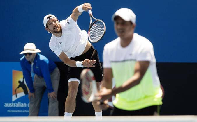 TENNIS - ATP Tennis Herren Australian Open 2015 MELBOURNE,AUSTRALIA,22.JAN.15 - TENNIS - ATP World Tour, Grand Slam, Australian Open, doubles. Image shows Juergen Melzer (AUT) and Mahesh Bhupathi (IND).
