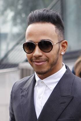 Lewis Hamilton LouisVuitton Modenschau - Pret a Porter Homme - Automne Hiver 2015-2016 - 22 01 2015 MichaelBaucherx 