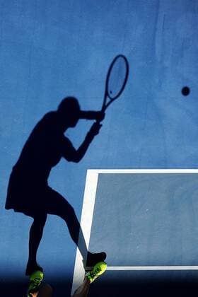 Schatten von Victoria Azarenka (BLR) TENNIS : Australian Open - Melbourne - 24 01 2015 TennisMagazine Panoramlc 