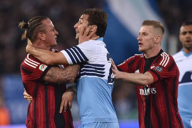 Philippe Mexes Milan argues with Lorik Cana Lazio - Serie A Lazio Rom - Milan AC - Foto AndreaxStaccioli Insidefoto andreaxstaccioli