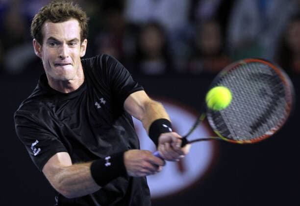 (150125) -- MELBOURNE, Jan. 25, 2015 -- Andrew - Andy - Murray of Britain reutrns a shot during his men s singles fourth round match on day seven of 2015 Australian Open tennis tournament at Melbourne Park in Melbourne, Australia, Jan. 25, 2015. JinxLinpeng 