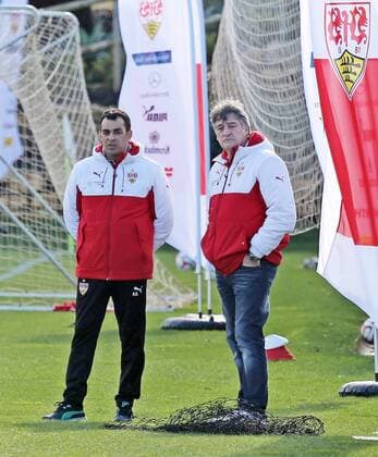 VfB Stuttgart Portugal, lagos, 18.01.2015, 1. Fussball-Bundesliga, Saison 2014 2015, VfB Stuttgart Trainingslager Portugal Lagos 2015: v.l. Robin Dutt (Vorstand , Bernd Wahler (Präsident).