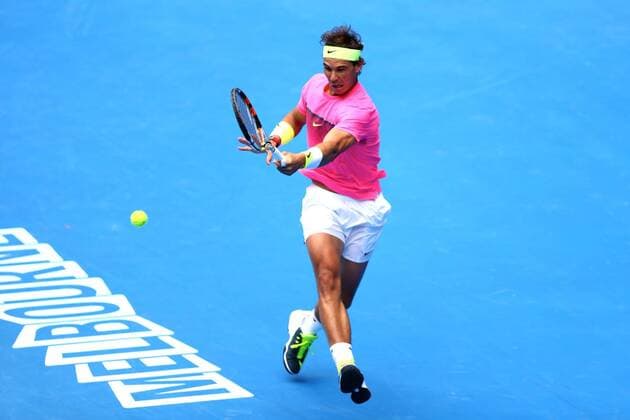 MELBOURNE, AUSTRALIA - JANUARY 27: Rafael Nadal of Spain returns a shot during day nine of the 2015 Australian Open at Melbourne Park on January 27, 2015 in Melbourne, Australia.  CFP462369577 