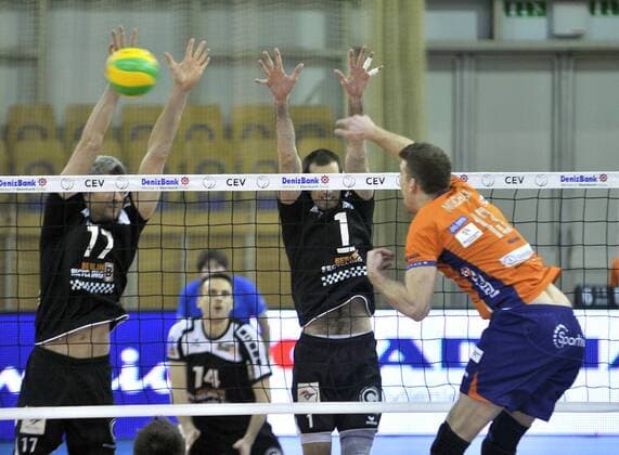 2015 CEV DenizBank Volleyball Champions League, ACH Volley Ljubljana - Berlin Recycling Volleys 27.01.2015., Ljubljana, Slovenia - 2015 CEV DenizBank Volleyball Champions League, pool C, 6th Leg, ACH Volley Ljubljana - Berlin Recycling Volleys. Rob Bontje, Scott Touzinsky, Eric Mochalski.  BorutxZivulovic FAxBobo PIXSELL