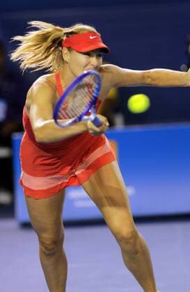 (150131) -- MELBOURNE, Jan. 31, 2015 -- Maria Sharapova of Russia returns the ball during the women s singles final match at the Australian Open tennis tournament in Melbourne, Australia, Jan. 31, 2015. Sharapova lost 0-2. ) (SP)AUSTRALIA-MELBOURNE-TENNIS-AUSTRALIAN OPEN-WOMEN S SINGLES FINAL JinxLinpeng 