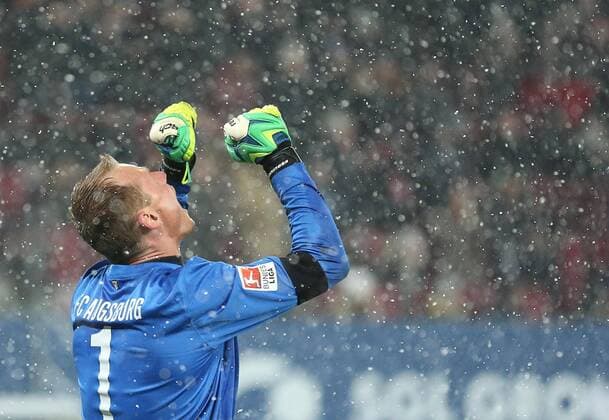 Alexander MANNINGER, FCA 1 rettet den Sieg Jubel, Freude, Emotionen, Feiern, Lachen, jubelt, freuen, reisst die Arme hoch, ballt die Faust FC AUGSBURG - TSV 1899 HOFFENHEIM Fussball 1. Bundesliga , Augsburg, am 01.02.2015 19.Spieltag, Saison 2014 2015, Liga01, 1.Liga, 1.Bundesliga, FCA