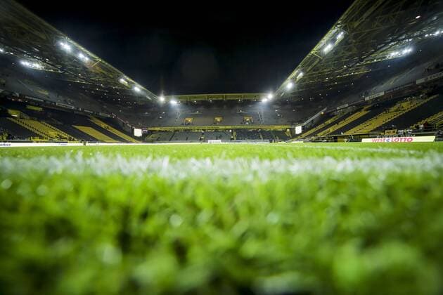 SIGNAL IDUNA PARK - Fussball 1. Bundesliga , Dortmund, am 04.02.2015 BORUSSIA DORTMUND - 19.Spieltag, Liga1, Spieltag13, Liga01, 1.Liga BVB, Saison 2014 2015