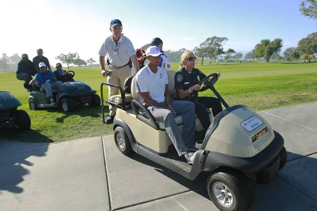Feb. 5, 2015 - San Diego, California, U.S. - TIGER WOODS leaves Torrey Pines Golf Course after dropping out of the first round at the Farmers Insurance Open after his back gave him trouble. Golf 2015 - Farmers Insurance Open - Round 1 - ZUMAs44_