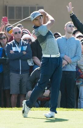 Feb. 5, 2015 - Torery Pines, California, USA - Rickie Fowler plays his tee shot on the 10th hole of the north course during the first round of the Farmers Insurance Open at Torrey Pines Golf Course on February 5, 2015 in San Diego, California. Farmers Insurance Open 2015 - ZUMAg139