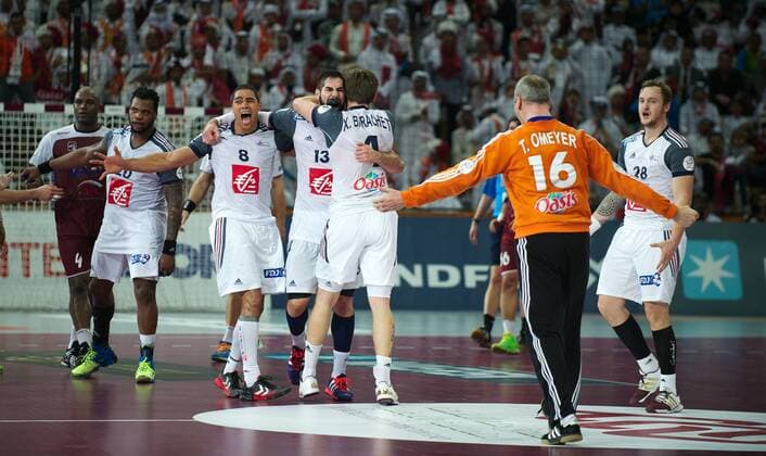 Handball Doha 01.02.2015 Weltmeisterschaften WM der Herren Männer Finale Katar (QAT) - Frankreich (FRA). Jubel Thierry Omeyer (Frankreich, TW, No.16) Xavier Barachet (Frankreich, No.04) Nikola Karabatic (Frankreich, No.13) Daniel Narcisse (Frankreich, No.08) Valentin Porte (Frankreich, No.28) re. Cedric Sorhaindo (Frankreich, No.20)