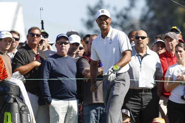 February 5, 2015: Tiger Woods takes the 12th tee box on the Torrey Pines Golf Course (North) at the Farmers Insurance Open in San Diego, Ca. GOLF: FEB 05 PGA Golf Herren - Farmers Insurance Open - First Round Icon150205250 EDITORIAL USE ONLY