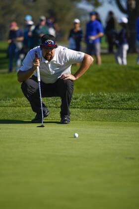 February 7, 2015: Andres Gonzales lines up his putt on the 2nd green on the Torrey Pines Golf Course during the third round of the Farmers Insurance Open in San Diego, Ca. GOLF: FEB 07 PGA Golf Herren - Farmers Insurance Open - Third Round Icon150207040 EDITORIAL USE ONLY