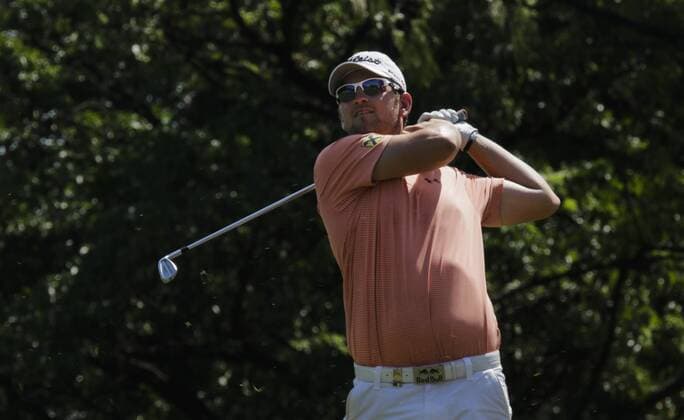 Feb. 8, 2015 - Kuala Lumpur, Malaysia - Bernd Wiesberger of Austria watches his shot during the final round of Maybank Malaysia Open golf tournament in Kuala Lumpur, Malaysia, 8 February 2015. Golf Malaysia Open 2015  - ZUMAn230