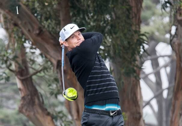Feb. 8, 2015 - Torery Pines, California, USA - Nick Watney plays his tee shot on the 5th hole during the final round of the Farmers Insurance Open at Torrey Pines Golf Course on February 8, 2015 in San Diego, California. Farmers Insurance Open - Third Round - ZUMAg139