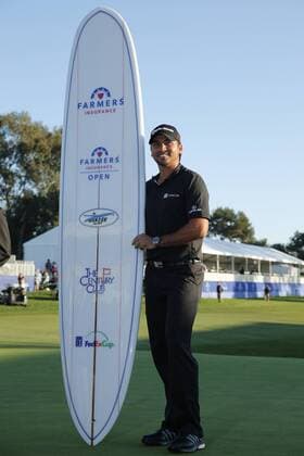 February 8, 2015: Jason Day with a surfboard after the final round of the Farmers Insurance Open at Torrey Pines in La Jolla, CA. GOLF: FEB 08 PGA Golf Herren - Farmers Insurance Open - Final Round Icon269150208001 EDITORIAL USE ONLY