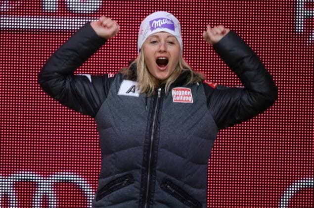 ALPINE SKIING - FIS Ski WC Vail Beaver Creek 2015 VAIL,COLORADO,USA,09.FEB.15 - ALPINE SKIING - FIS Alpine World Ski Championships, Solaris Championships Plaza, award ceremony, Alpine combined, ladies. Image shows Michaela Kirchgasser (AUT).