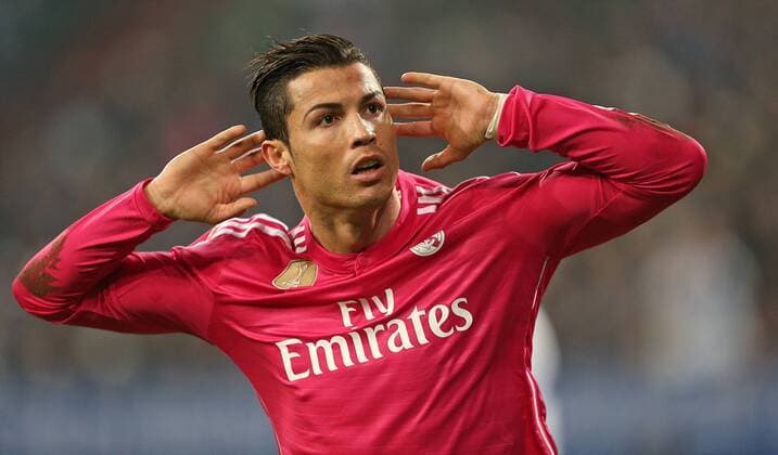 18.02.2015, Fussball Championsleague 2014 2015, Achtelfinale, FC Schalke 04 - Real Madrid, in der Veltins-Arena Gelsenkirchen. Jubel Torschütze Cristiano Ronaldo (Real Madrid) zum Tor zum 0:1 