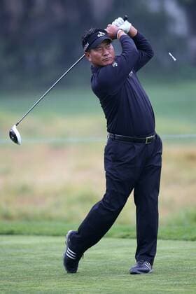 Feb. 19, 2015 - Pacific Palisades, CA, U.S. - February 19, 2015: K.J. Choi during the first round of the Northern Trust Open. Played at Riviera Country Club, Pacific Palisades, CA. Michael Zito ESW CSM PGA Golf Herren Golf 2015: Northern Trust Open Round One FEB 19 - ZUMAcs17