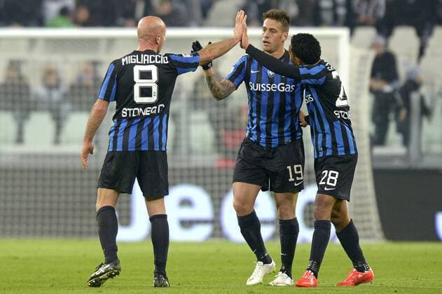 Giulio Migliaccio, German Denis e Urby Emanuelson Atalanta goal celebration, Torino 20-02-2015, Juventus Stadium, Football Calcio 2014 2015 Serie A, Juventus Turin vs Atalanta Bergamo filippoxalfero