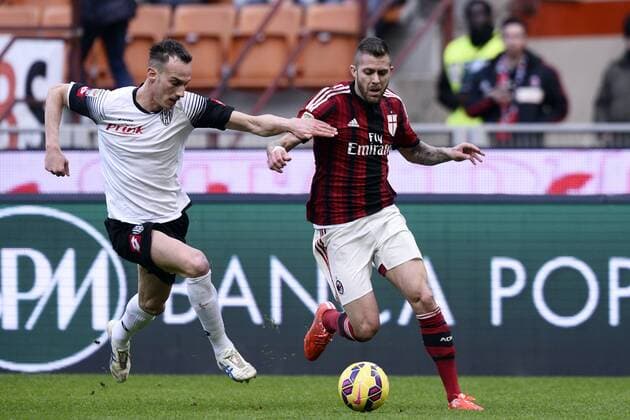 22 02 2015 - Serie A AC Milan vs AC Cesena foto DanielexBuffa Image Pictured: Jeremy Menez-Massimo Volta 