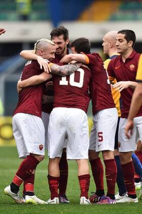 Francesco Totti Roma Goal celebration 22-02-2015 Football Calcio Serie A Hellas Verona - AS Roma - Foto AndreaxStaccioli Insidefoto andreaxstaccioli