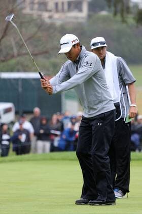 Aktuell Golf, PGA, James Hahn gewinnt Northern Trust Open Feb. 22, 2015 - Pacific Palisades, CA, U.S. - February 22, 2015: James Hahn defeats Dustin Johnson in a three hole playoff at the Northern Trust Open. Played at Riviera Country Club, Pacific Palisades, CA. Michael Zito ESW CSM PGA Golf Herren Golf 2015: Northern Trust Open Final Round FEB 22 - ZUMAcs17