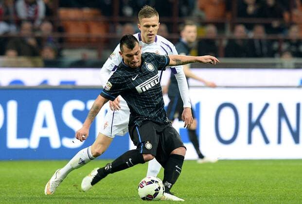 Serie A, Inter Mailand - AC Florenz (ACF Fiorentina) (ACF Fiorentina (AC Florenz (ACF Fiorentina) ) ) , gary medel e josip ilicic xHOCHxZWEIx xItalyxPhotoxPressx 
