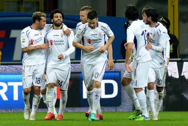 Serie A, Inter Mailand - AC Florenz (ACF Fiorentina) (ACF Fiorentina (AC Florenz (ACF Fiorentina) ) ) , Mohamed Salah festeggiato dopo il gol del 0-1 xHOCHxZWEIx xItalyxPhotoxPressx 