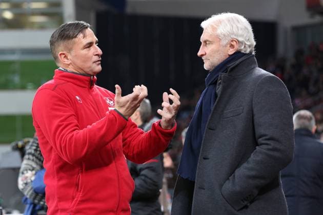 Vorstandsvorsitzender Stefan Kuntz (1. FC Kaiserslautern) im Gespraech mit Sportlicher Leiter Rudi Voeller (Bayer 04 Leverkusen) Bayer 04 Leverkusen vs 1. FC Kaiserslautern, Fussbal, DFB - Pokal Achtelfinale, 03.03.2015 EP_jse