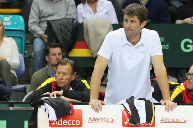 Ein bisschen ratlos: Teamkapitaen Michael Kohlmann und Berater Niki Pilic im Hintergrund (Deutschland - Deutscher Tennis Bund), Doppel, Davis Cup DavisCUP 2015, Deutschland - Frankfurt, Frankfurt am Main 07.03.2015 EP_rrz