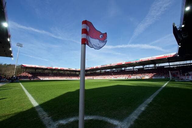 Fussball Berlin 08.03.2015 2. Bundesliga Saison 2014 2015 1. FC Union Berlin Stadion Alte Försterei