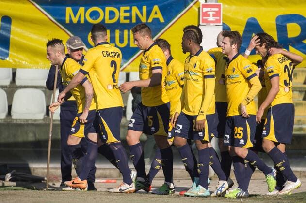 Modena team group Mannschaftsbild Totale MARCH 7, 2015 - Football Soccer : Luca Garritano of Modena celebrates his goal during the Italian Serie B match between Modena FC 1-0 Frosinone Calcio at Stadio Alberto Braglia in Modena, Italy. Noxthirdxpartyxsales  (ptmb071897)