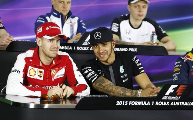 Motorsports: FIA Formula One World Championship WM Weltmeisterschaft 2015, Grand Prix of Australia, 5 Sebastian Vettel (GER, Scuderia Ferrari), 44 Lewis Hamilton (GBR, Mercedes AMG Petronas Formula One Team), xHOCHxZWEIx